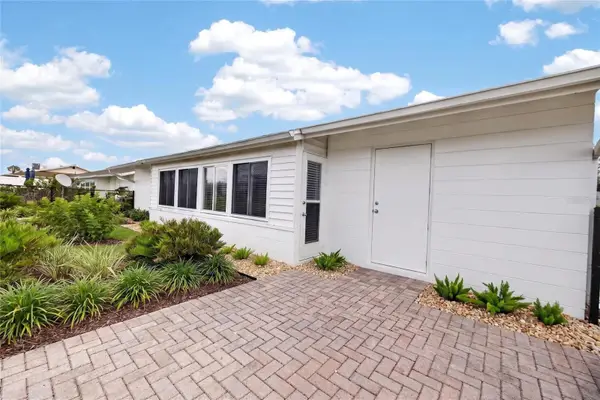 827 Oakmont Avenue, SUN CITY CENTER, FL 33573