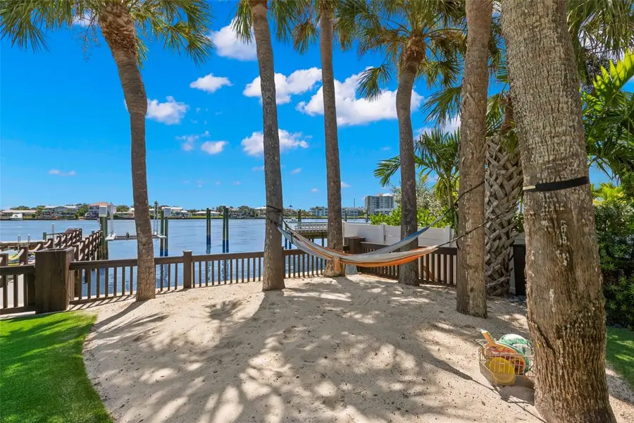 819 Bay Esplanade, Clearwater Beach, FL 33767 - #3