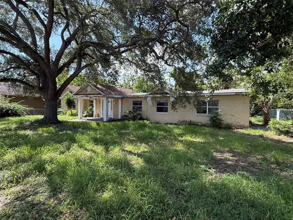 2522 Lake Ellen Ln, TAMPA, FL 33618