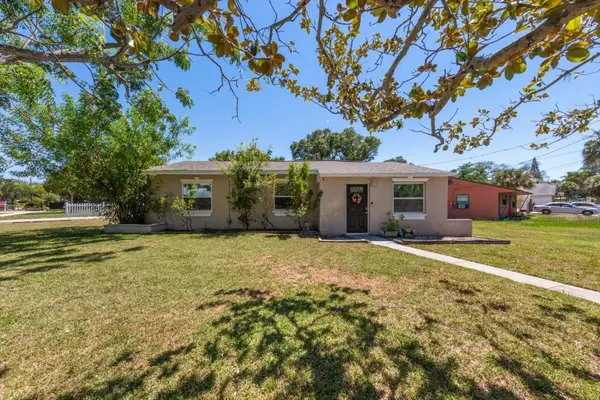 1135 Fairmont Street, CLEARWATER, FL 33755