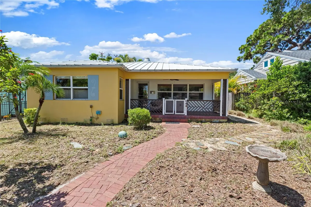 144 30th Avenue Ne, Saint Petersburg, FL 33704 - #1