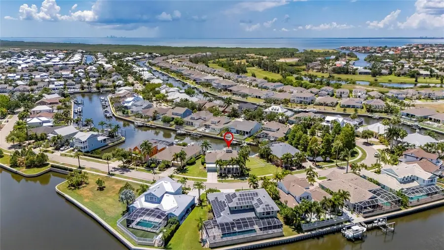 508 Islebay Drive, Apollo Beach, FL 33572 - #2