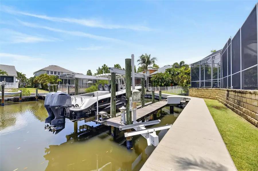 508 Islebay Drive, Apollo Beach, FL 33572 - #3