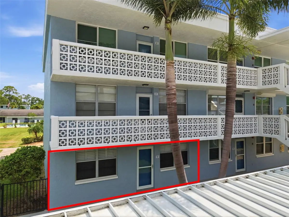 4895 Bay Street Ne #101, Saint Petersburg, FL 33703 - #1
