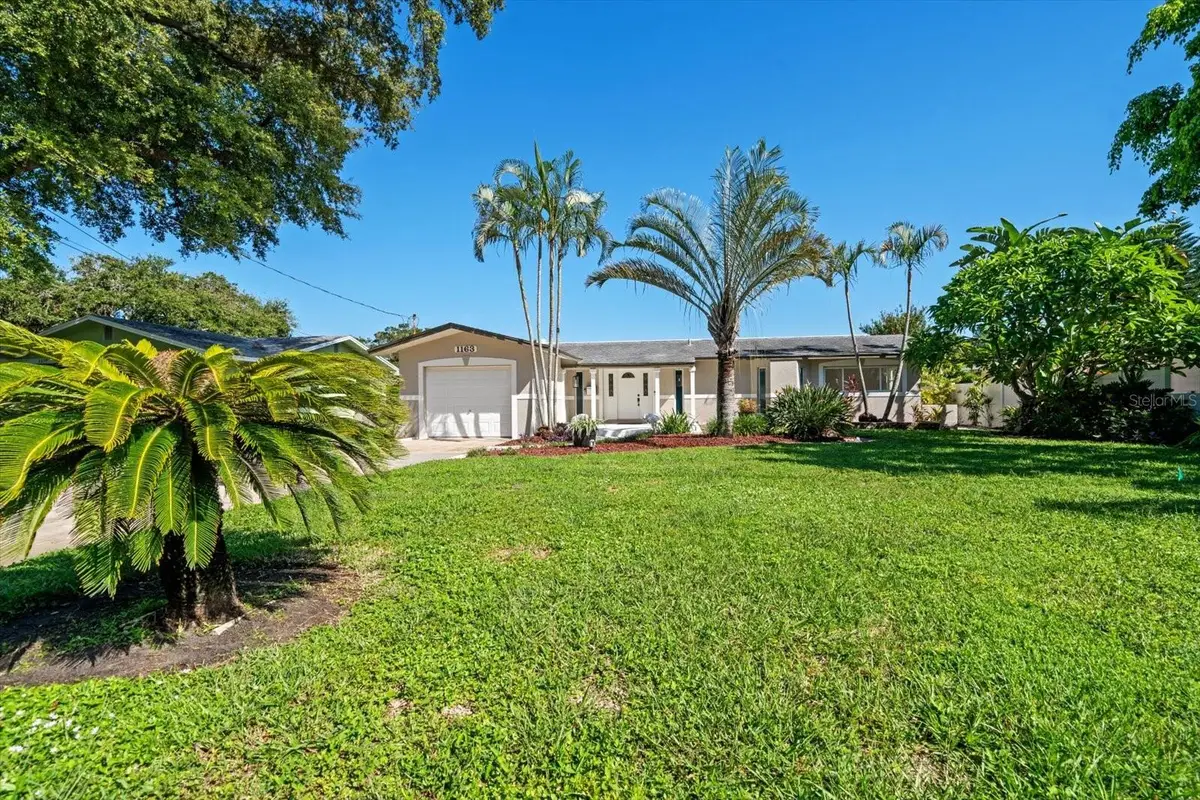 1163 60th Avenue S, Saint Petersburg, FL 33705 - #1