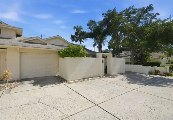 124 Colony South Drive, TARPON SPRINGS, FL 34689