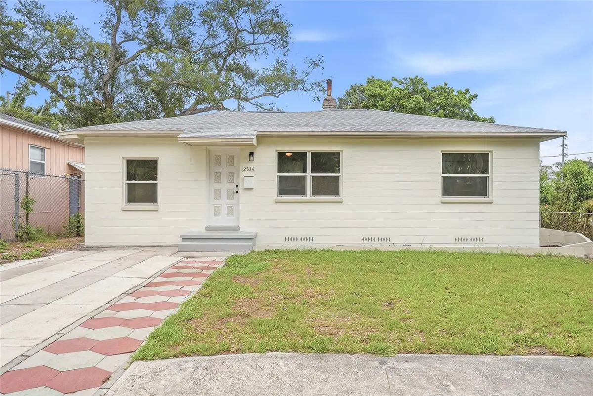 2534 19th Street S, Saint Petersburg, FL 33712 - #1