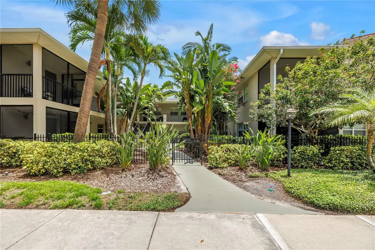 555 3rd Street N #13, Saint Petersburg, FL 33701 - #1