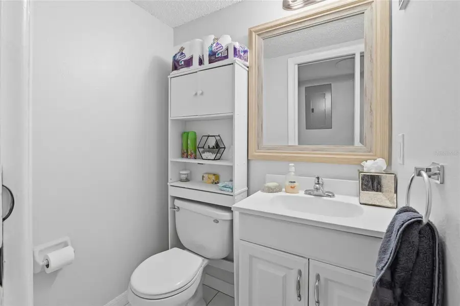 5104 Tennis Court Circle, Tampa, FL 33617 - #3