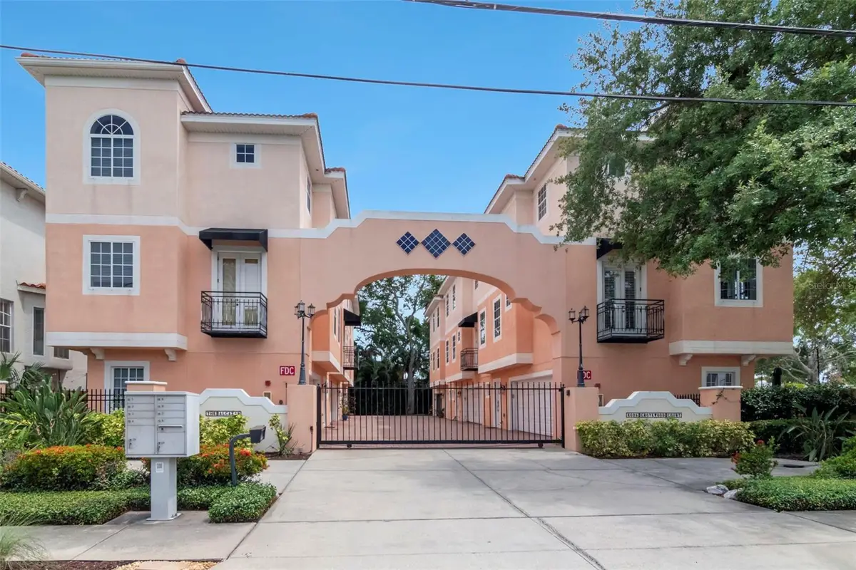 3025 W Grovewood Court #3, Tampa, FL 33629 - #1