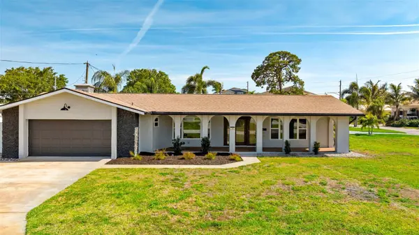 140 88 Th Avenue Ne, ST PETERSBURG, FL 33702