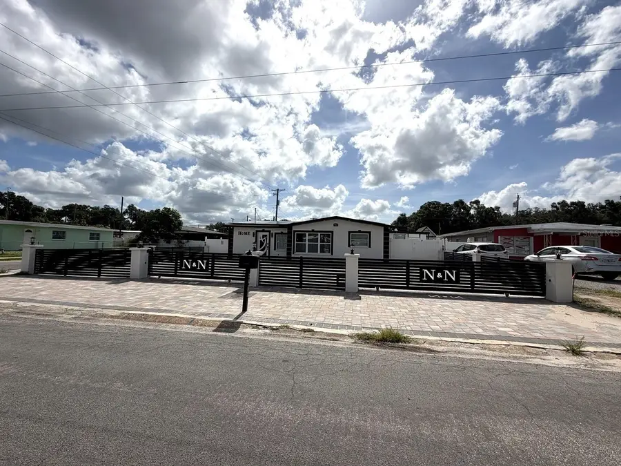 6219 Blossom Avenue, Tampa, FL 33614 - #2