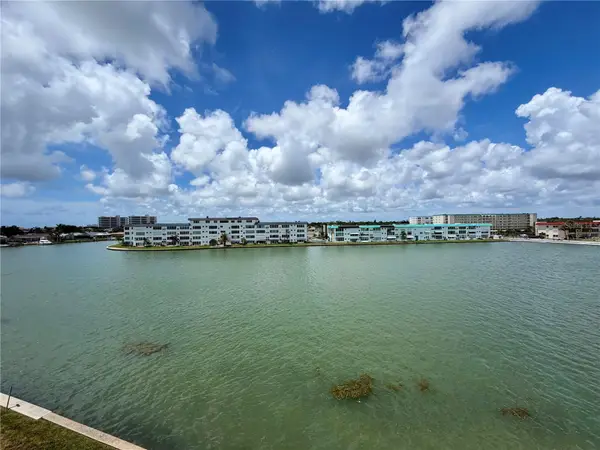 6025 Shore Boulevard S #415, GULFPORT, FL 33707