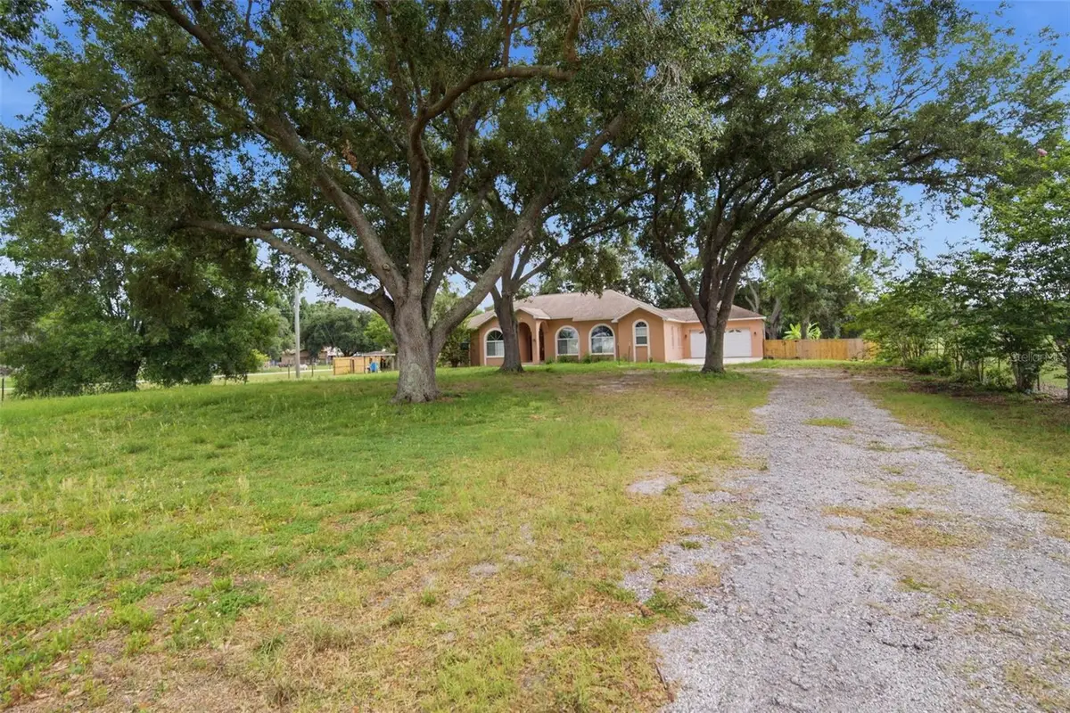 6611 W Knights Griffin Road, Plant City, FL 33565 - #1