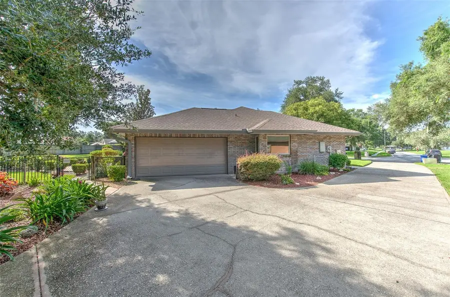 2102 Whitlock Place, Dover, FL 33527 - #2