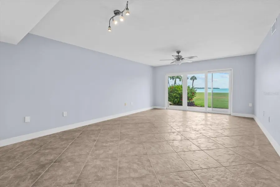 7530 Sunshine Skyway Lane S #T30, Saint Petersburg, FL 33711 - #3