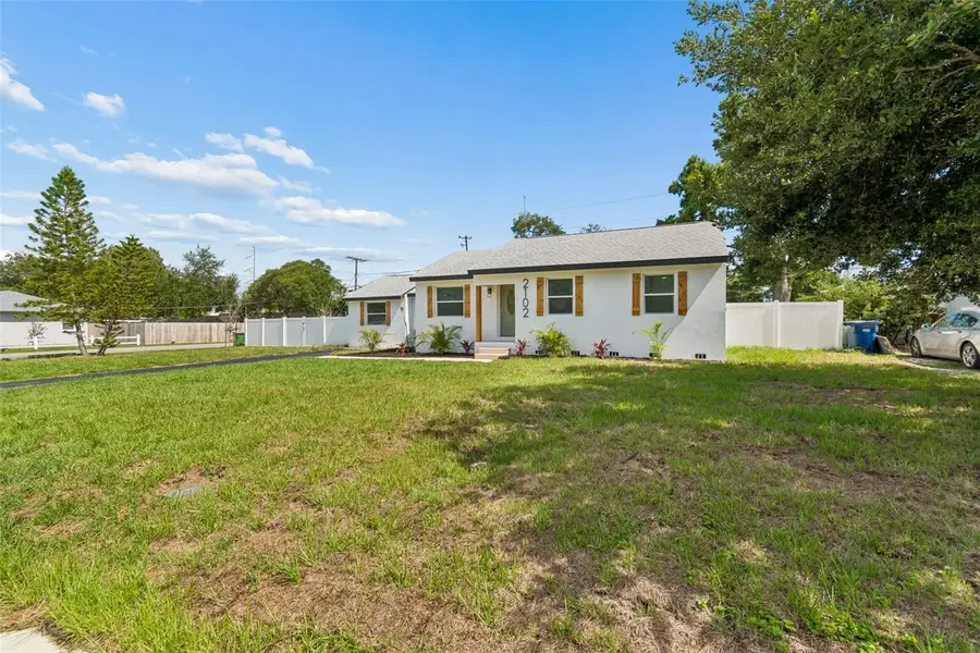 2102 W Ferris Avenue, Tampa, FL 33603 - #2