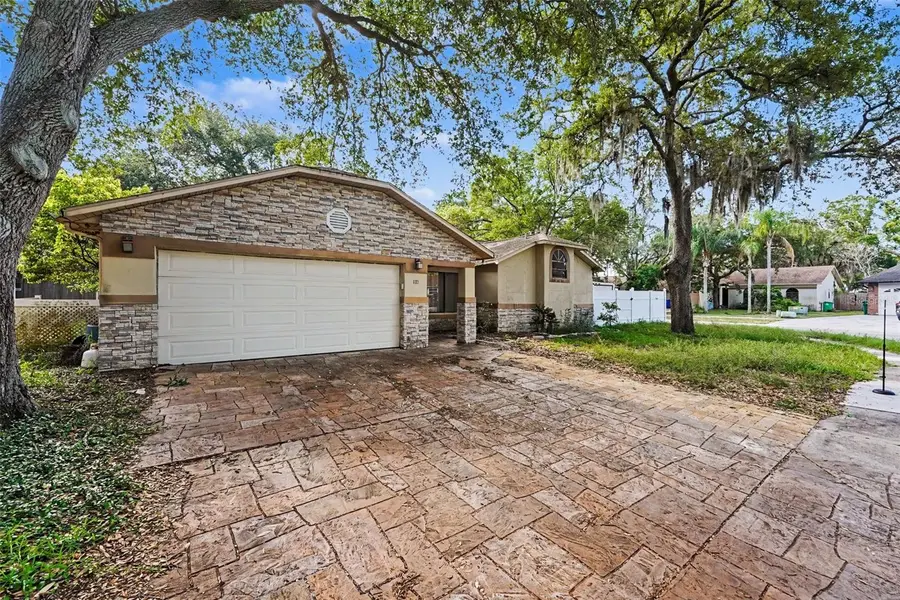 627 Crystal Dr, Palm Harbor, FL 34683 - #2