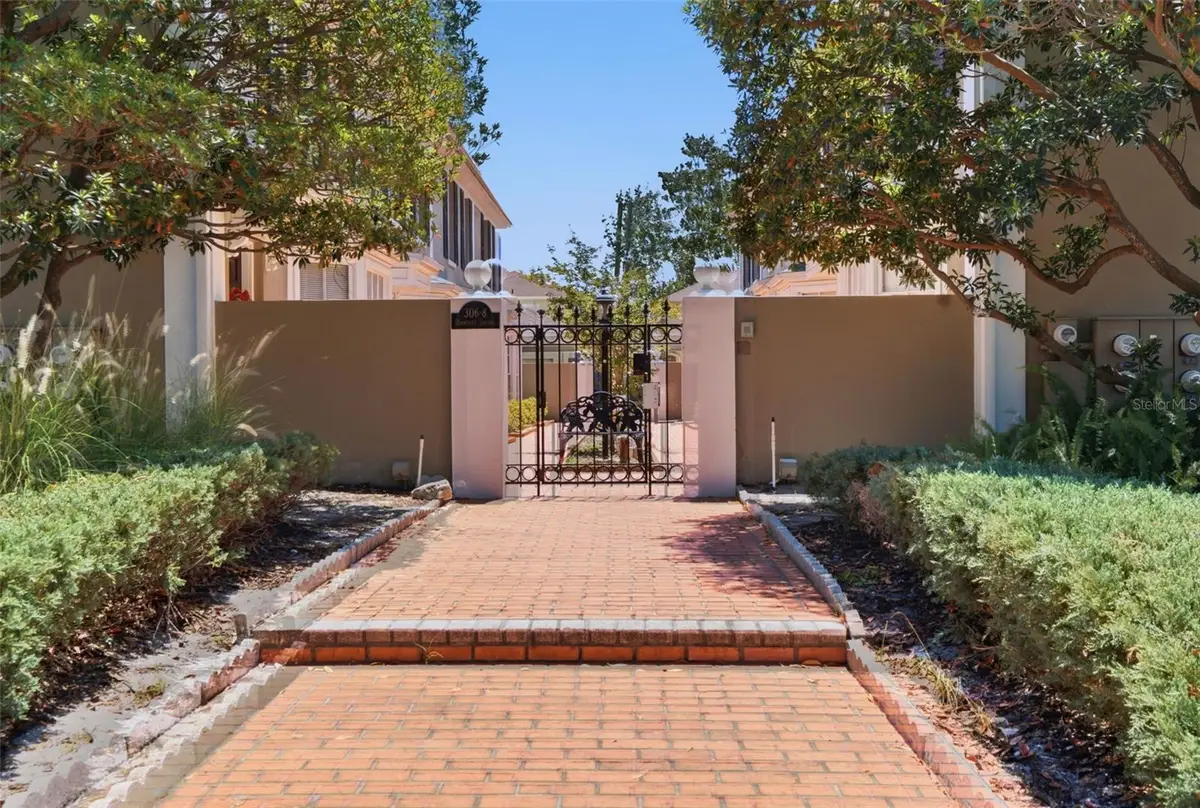 308 S Bungalow Park Avenue #D, Tampa, FL 33609 - #1