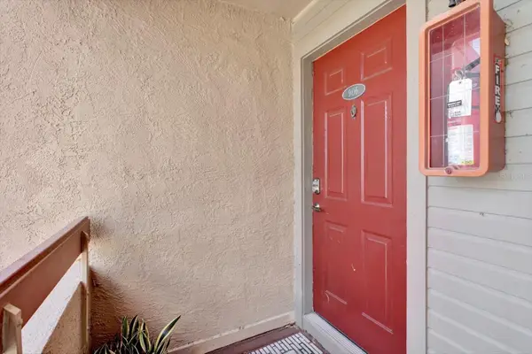 10265 Gandy Boulevard N #906, ST PETERSBURG, FL 33702