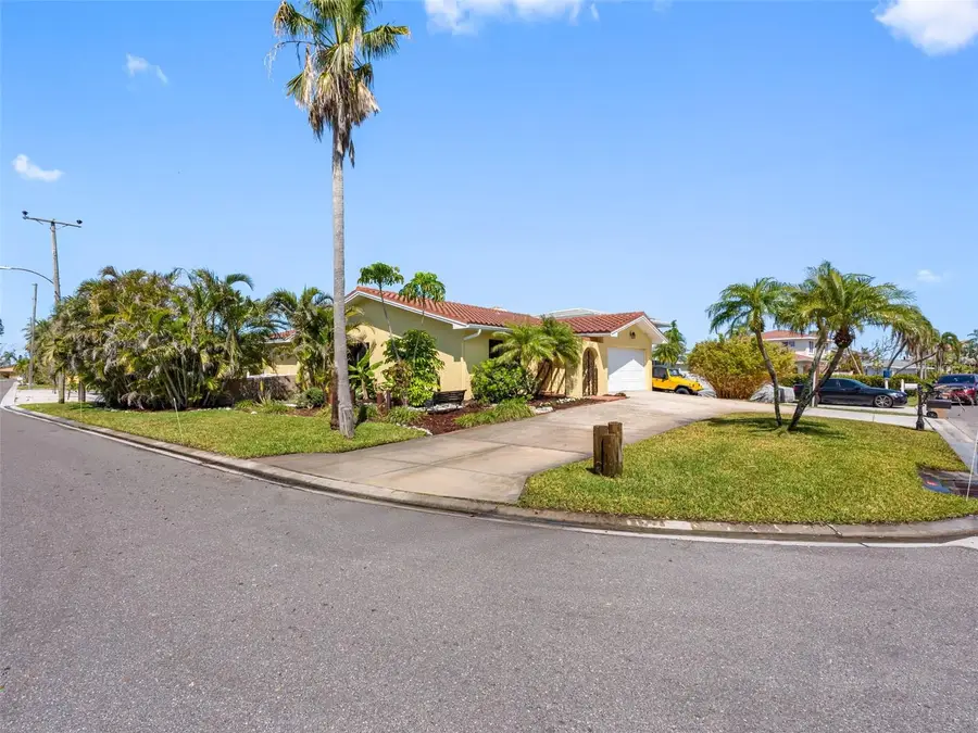 562 Johns Pass Avenue, Madeira Beach, FL 33708 - #3