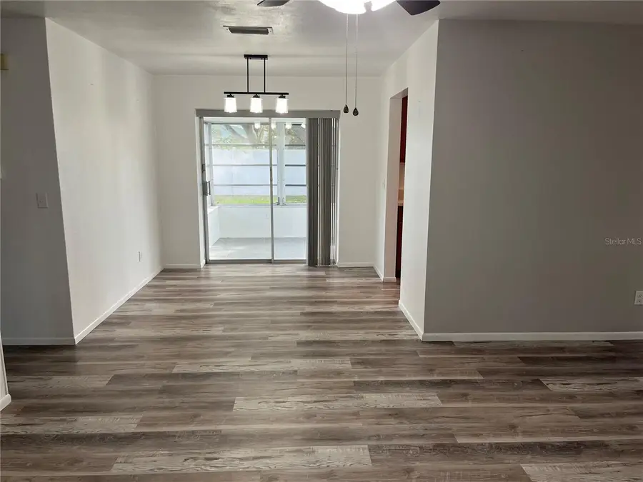 528 E Lake Drive, Largo, FL 33771 - #3