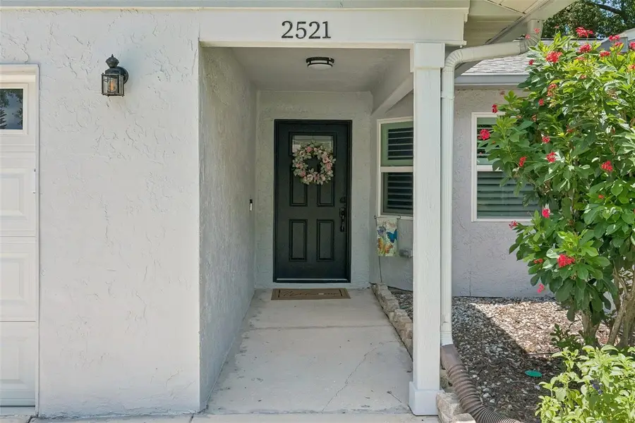 2521 Gulfbreeze Circle, Palm Harbor, FL 34683 - #2