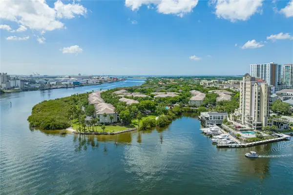 724 Coral Reef Drive, TAMPA, FL 33602