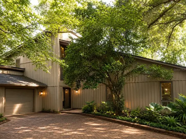 1485 Kingslake Drive, CANTONMENT, FL 32533