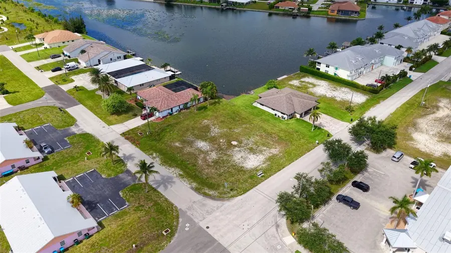 304 SW 3rd Place, Cape Coral, FL 33991 - #2