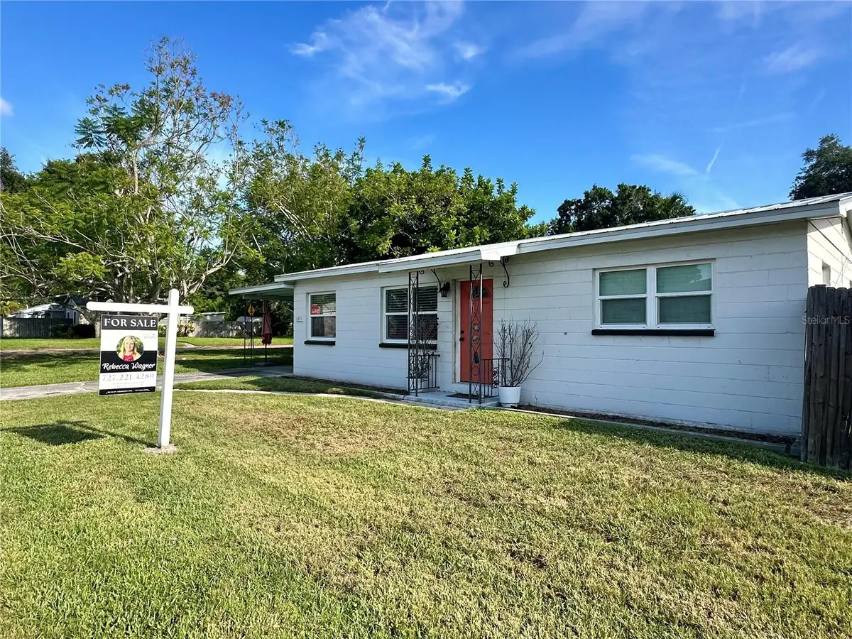 1851 50th Avenue N, Saint Petersburg, FL 33714 - #1