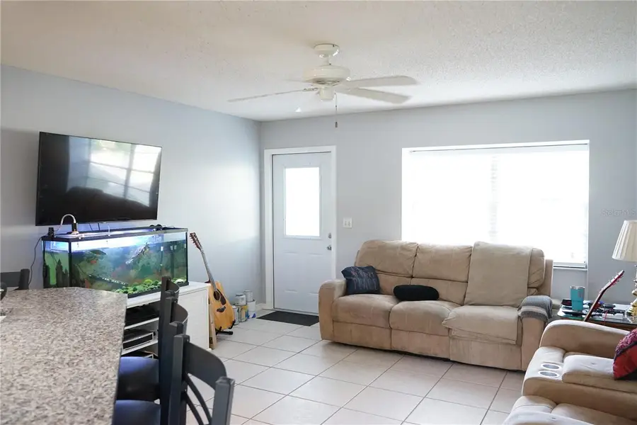 424 Lake Point Court #5A, Sun City Center, FL 33573 - #3
