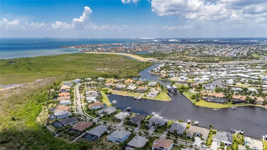 825 Manns Harbor Drive, Apollo Beach, FL 33572 - #3