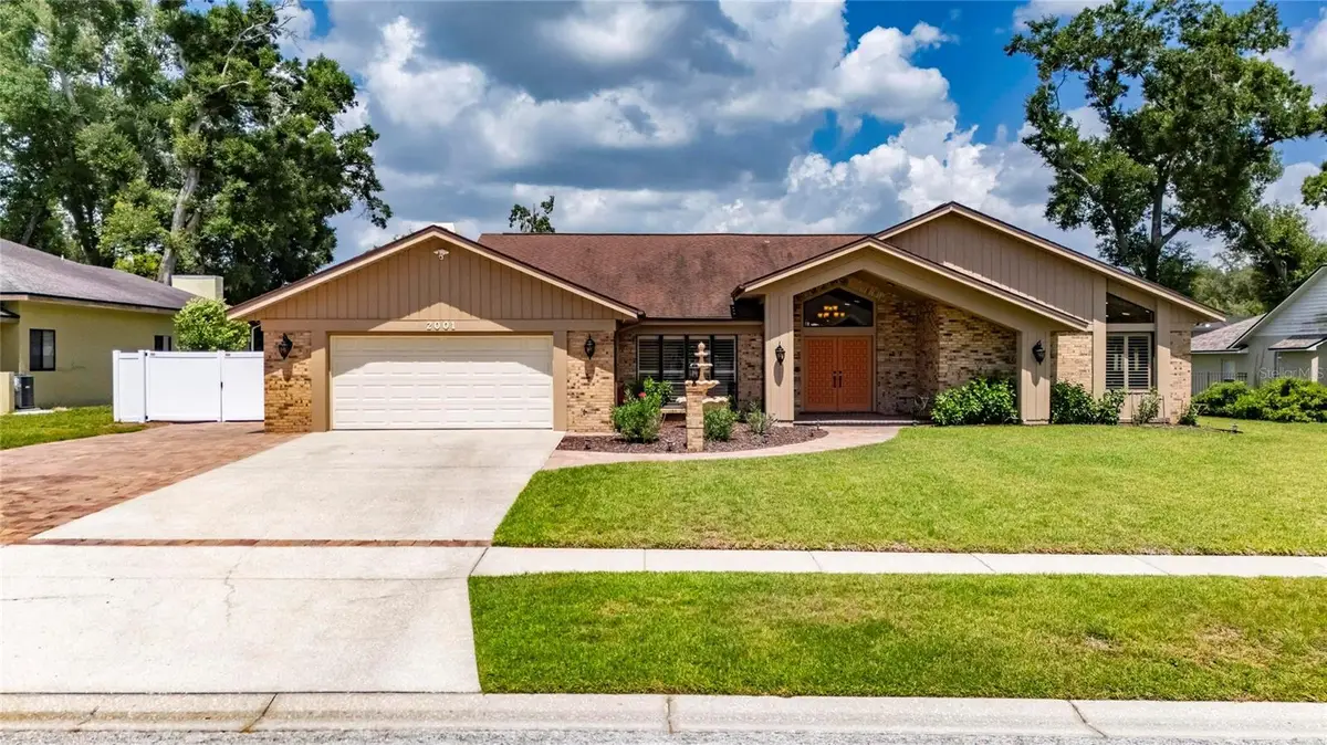 2001 Cimmaron Run Drive, Valrico, FL 33594 - #1