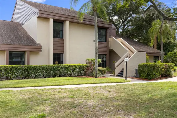 2844 Countrybrook Drive #12, PALM HARBOR, FL 34684