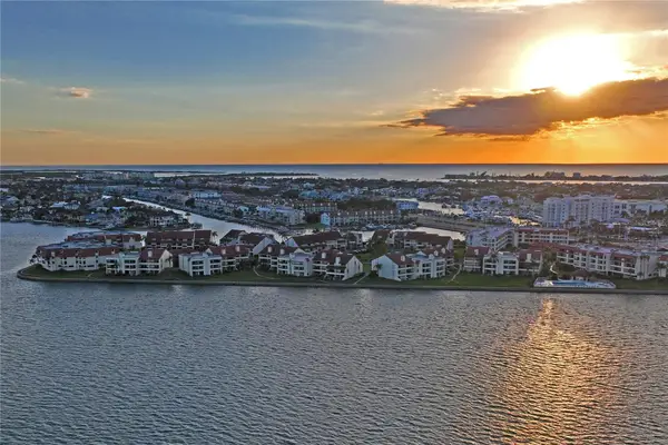 126 S 1st Street E #102, TIERRA VERDE, FL 33715