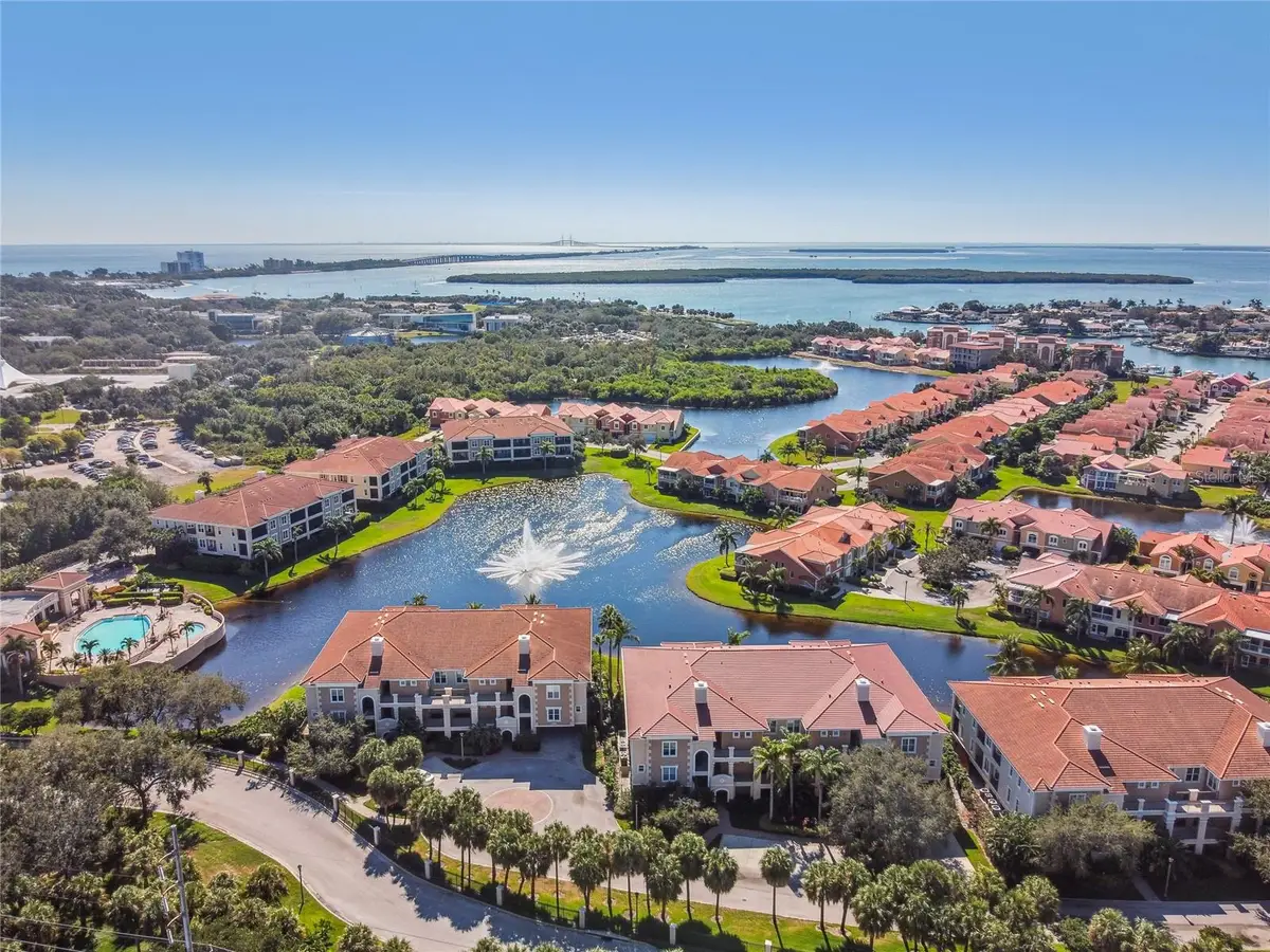 18 Franklin Court S #D, Saint Petersburg, FL 33711 - #1