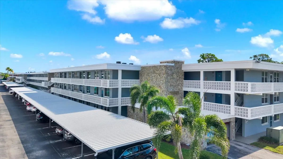 4715 Bay Street Ne #126, Saint Petersburg, FL 33703 - #1