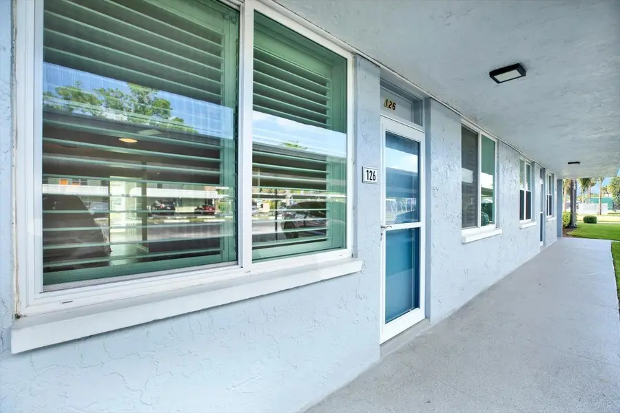 4715 Bay Street Ne #126, Saint Petersburg, FL 33703 - #2