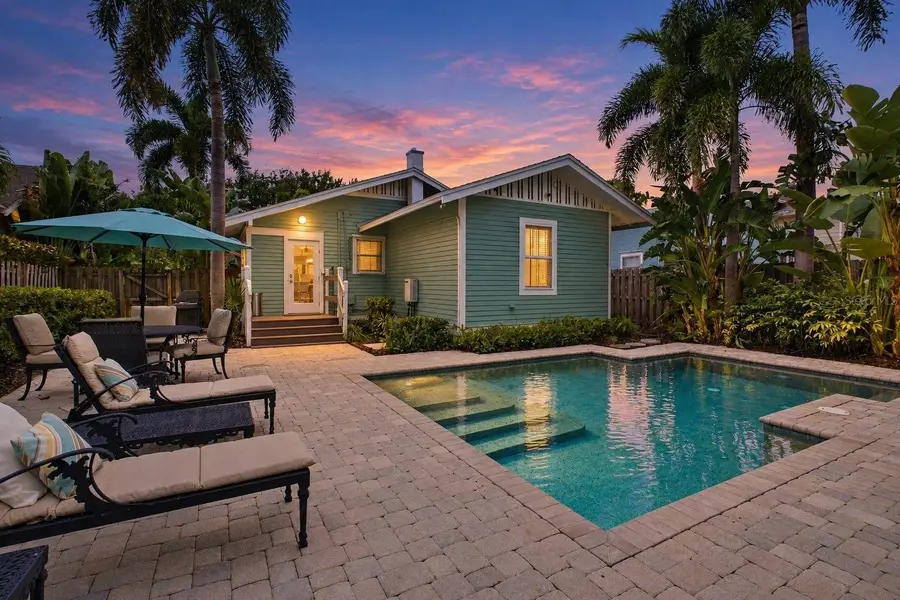 345 10th Avenue Ne, Saint Petersburg, FL 33701 - #2