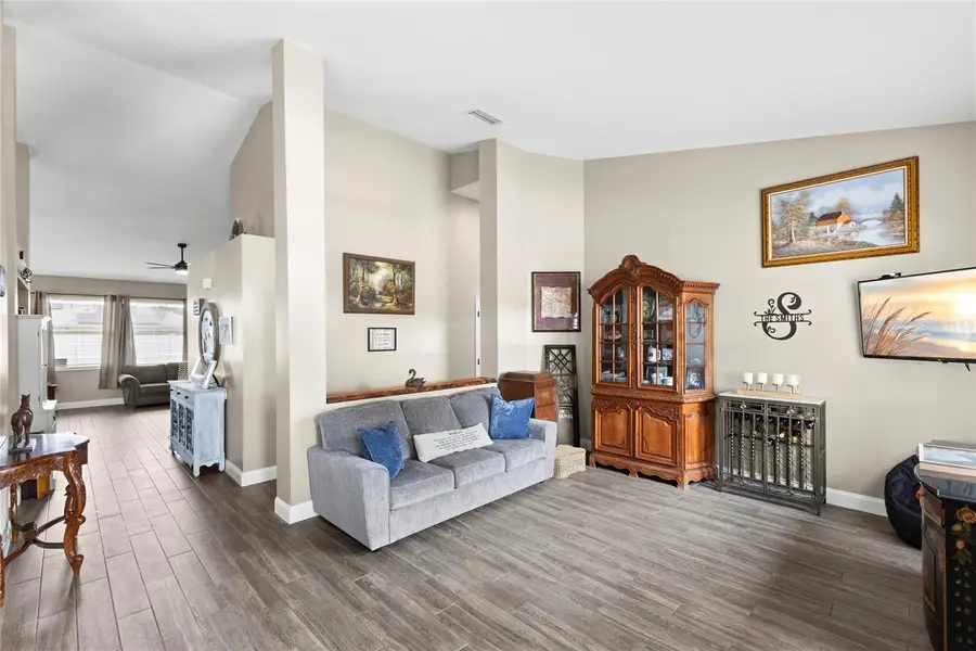 4038 Lithia Ridge Boulevard, Valrico, FL 33596 - #3