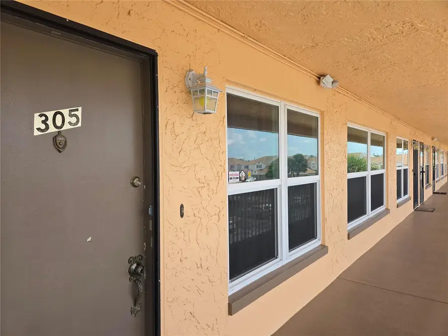 6400 46th Avenue N #305, Kenneth City, FL 33709 - #2