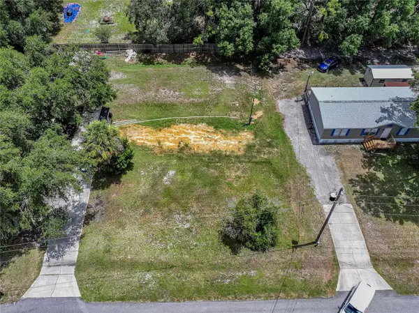 4957 Herndon Drive, AUBURNDALE, FL 33823