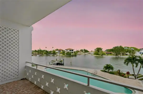 1365 N Snell Isle Boulevard Ne #2E, ST PETERSBURG, FL 33704
