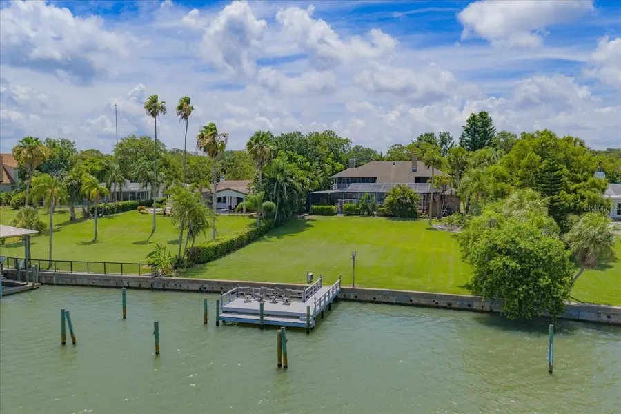 220 Harbor View Lane, Largo, FL 33770 - #2
