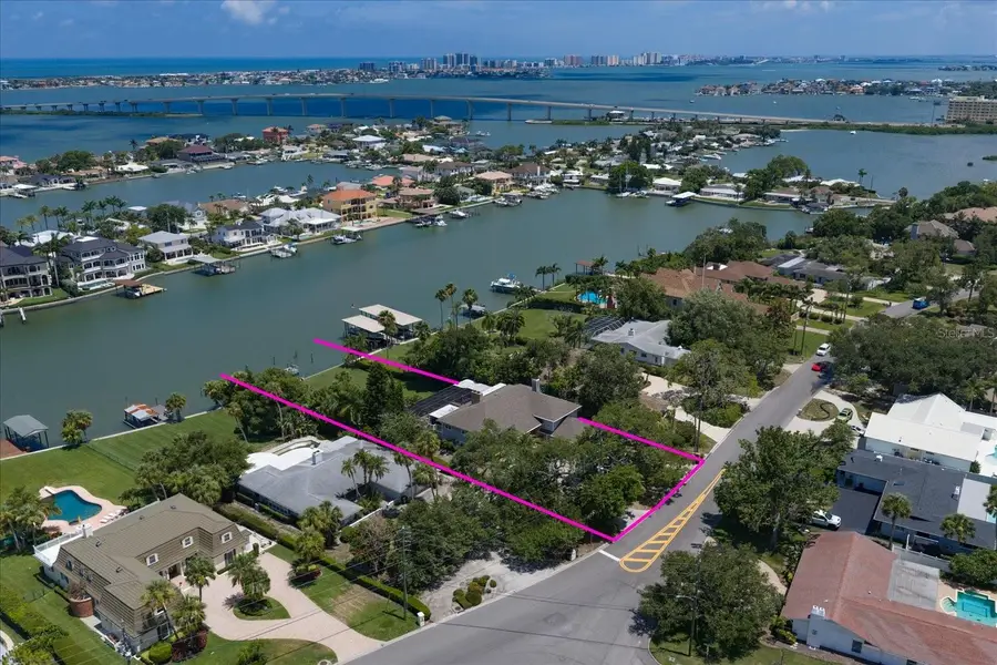 220 Harbor View Lane, Largo, FL 33770 - #3
