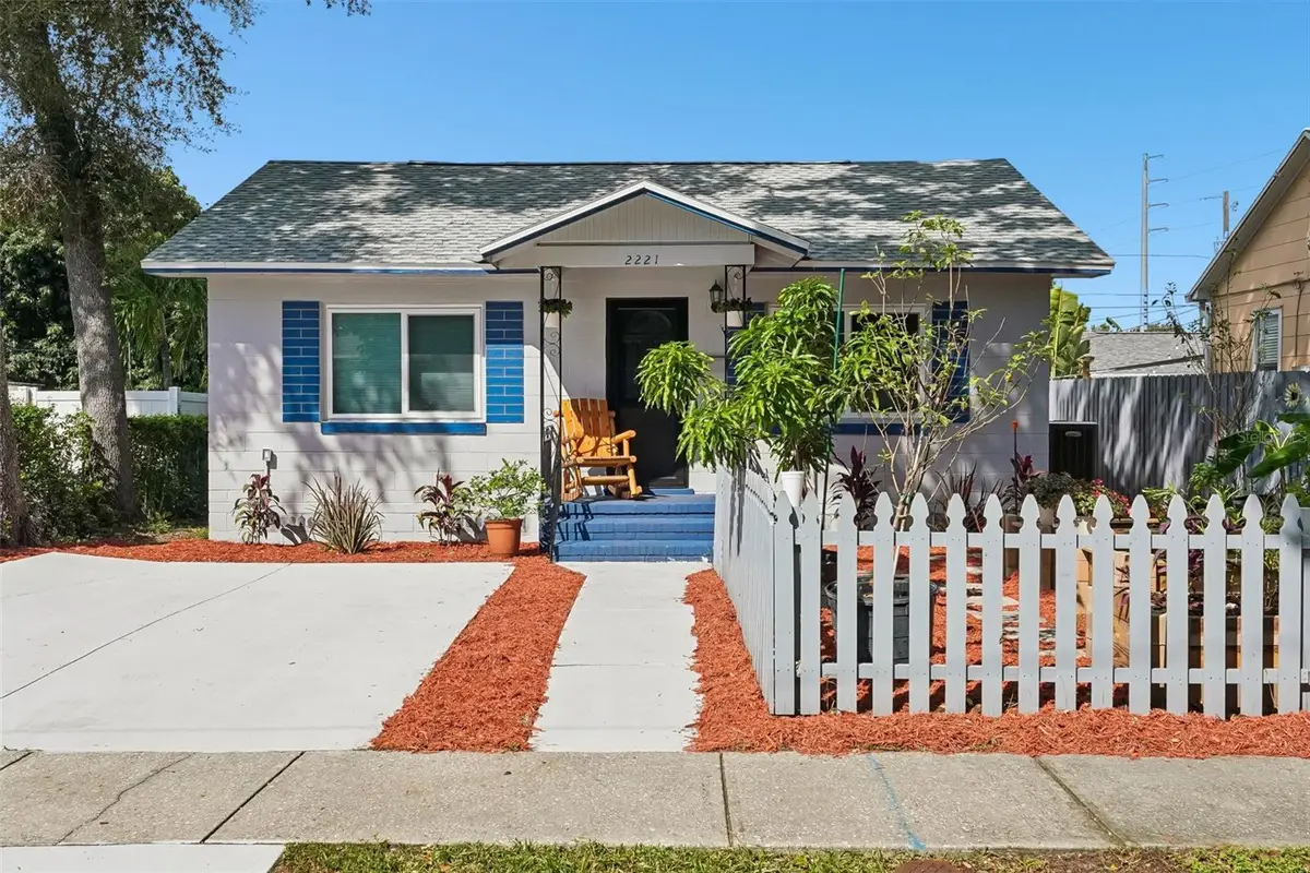 2221 8th Avenue N, Saint Petersburg, FL 33713 - #1