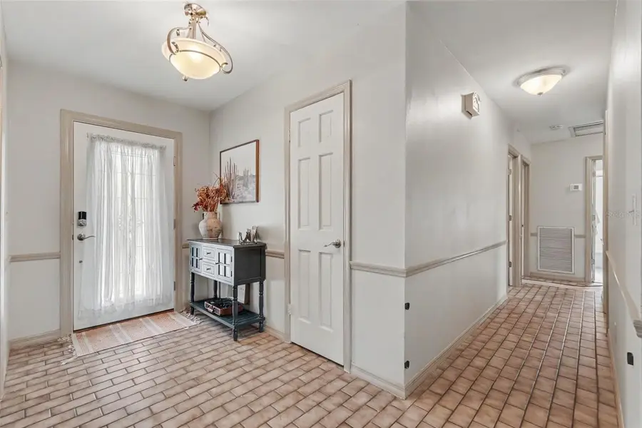 112 W Brentridge Drive, Brandon, FL 33511 - #3