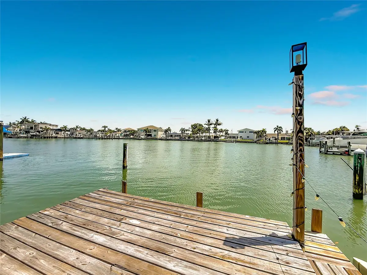 7905 11th Avenue S, Saint Petersburg, FL 33707 - #1