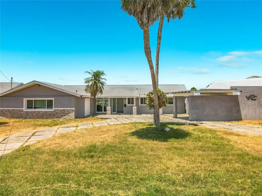 7905 11th Avenue S, Saint Petersburg, FL 33707 - #2
